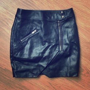 Black Guess Faux Leather Biker Mini Skirt